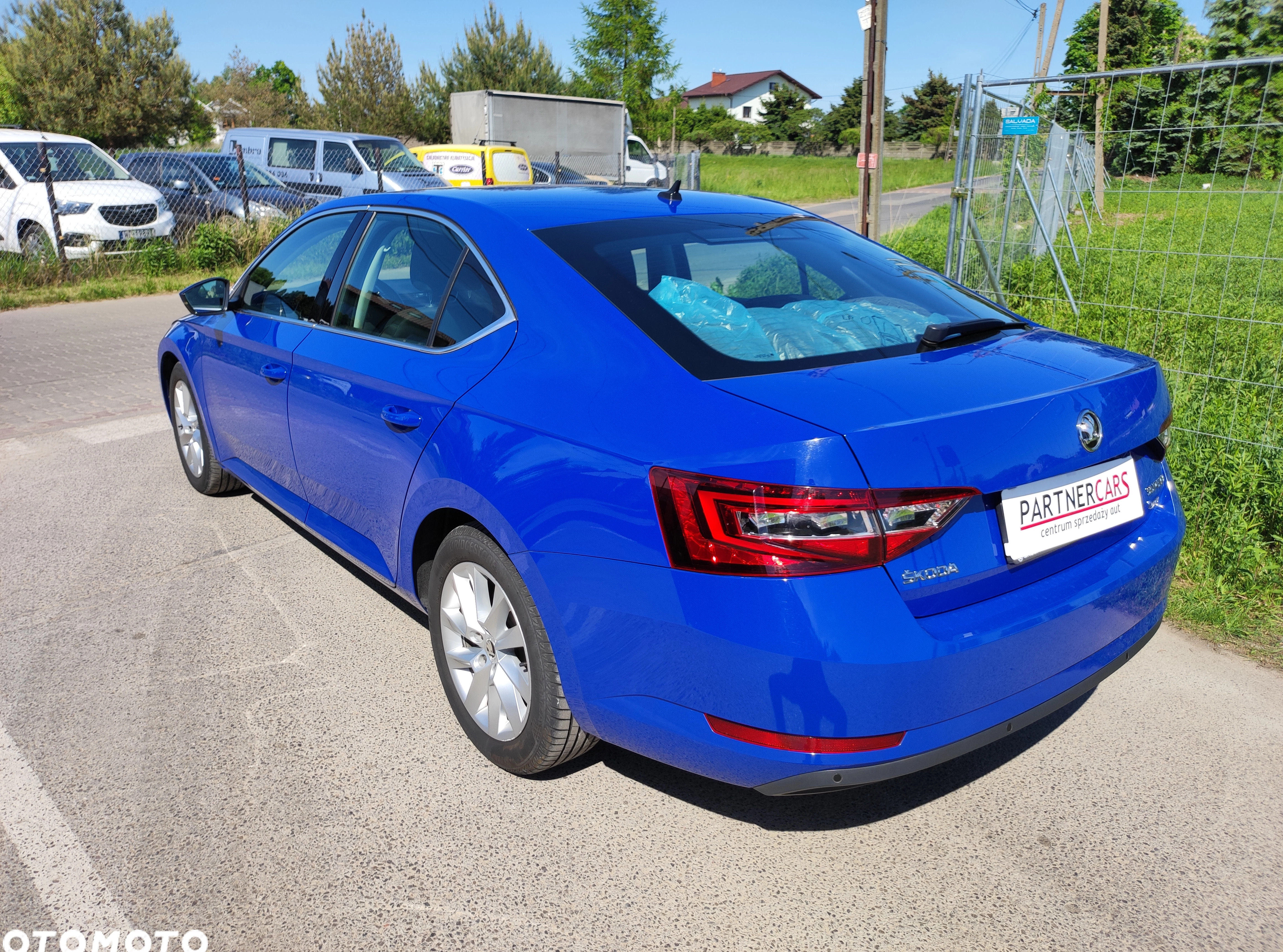 Skoda Superb cena 79000 przebieg: 138000, rok produkcji 2018 z Sulęcin małe 232